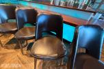 4 stk. restaurantstoler med mørkebrunt trekk og treben