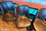 4 stk. restaurantstoler med mørkebrunt trekk og treben
