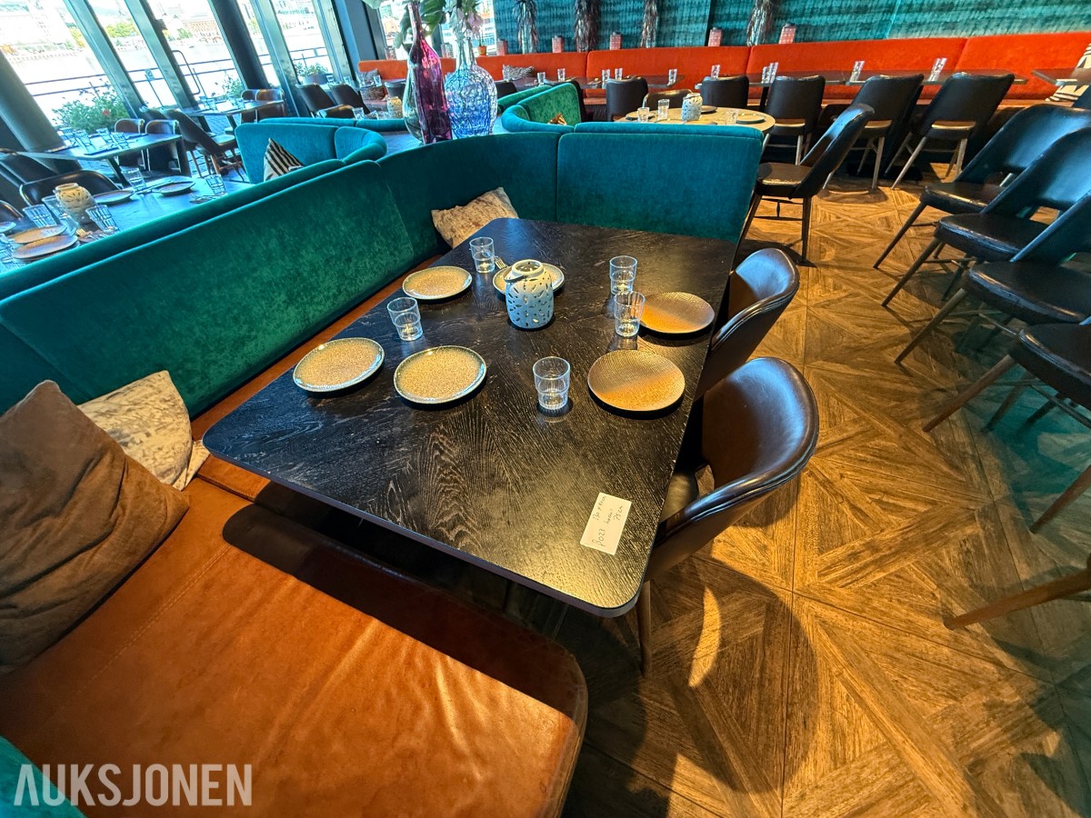 ektangulært restaurantbord med 2 stoler – 130 x 90 cm