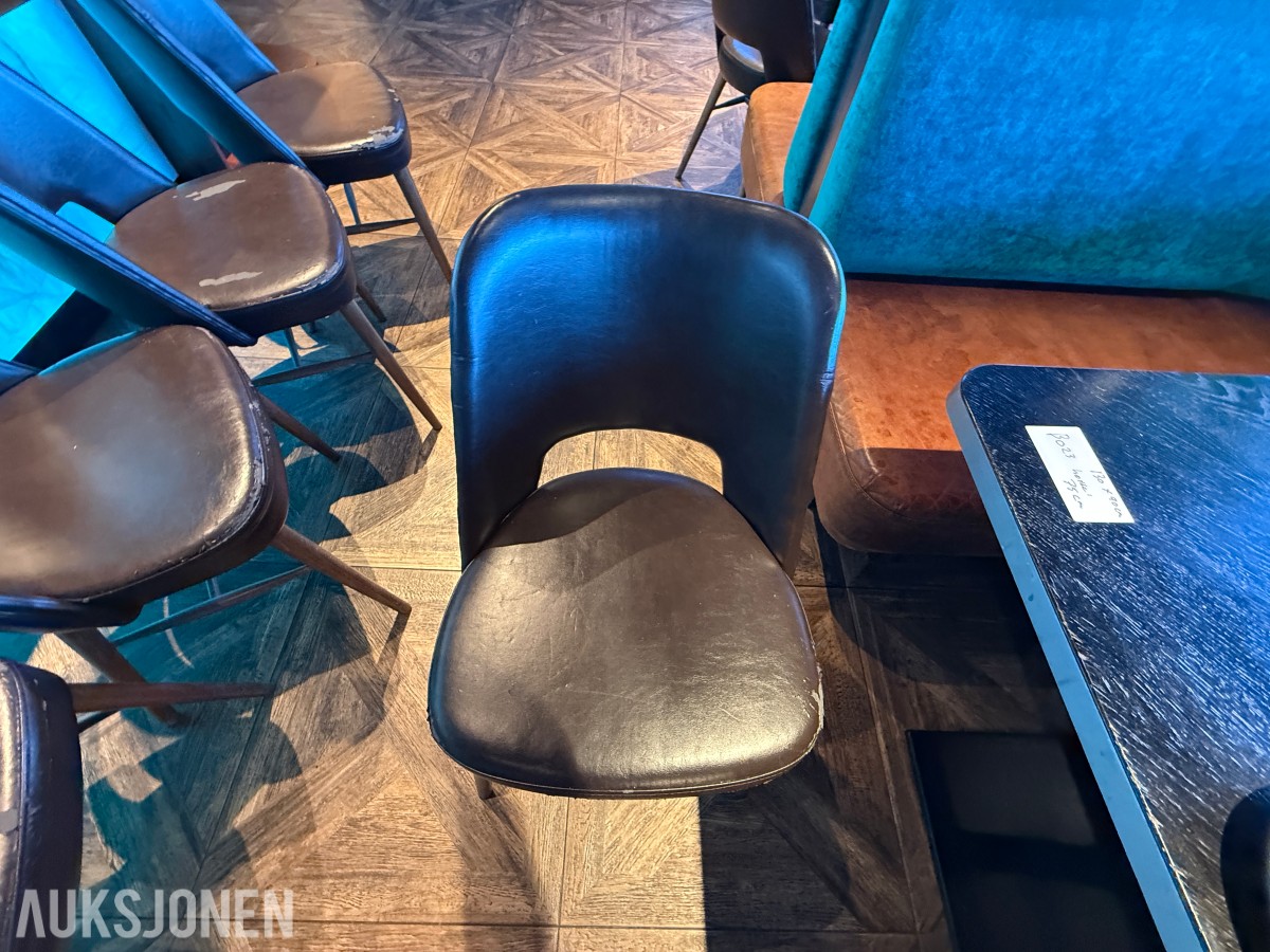 ektangulært restaurantbord med 2 stoler – 130 x 90 cm