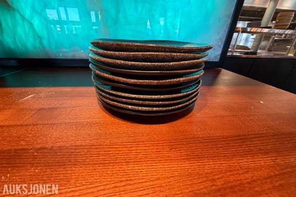 20 stk. Con Gusto serveringstallerkener – Ø 20 cm – mørk strukturert utførelse
