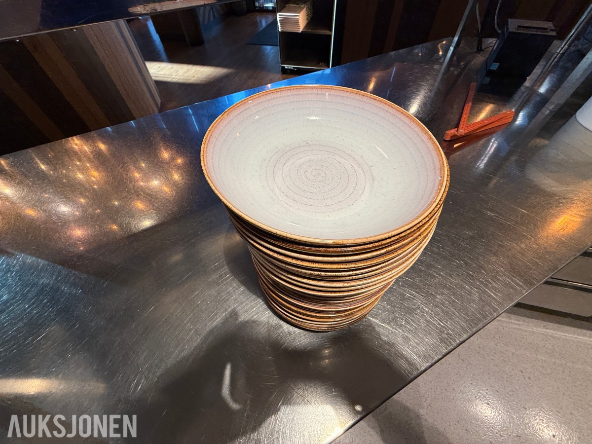 23 stk. Artisan serveringsskåler – Ø 19 cm – rustikk utførelse