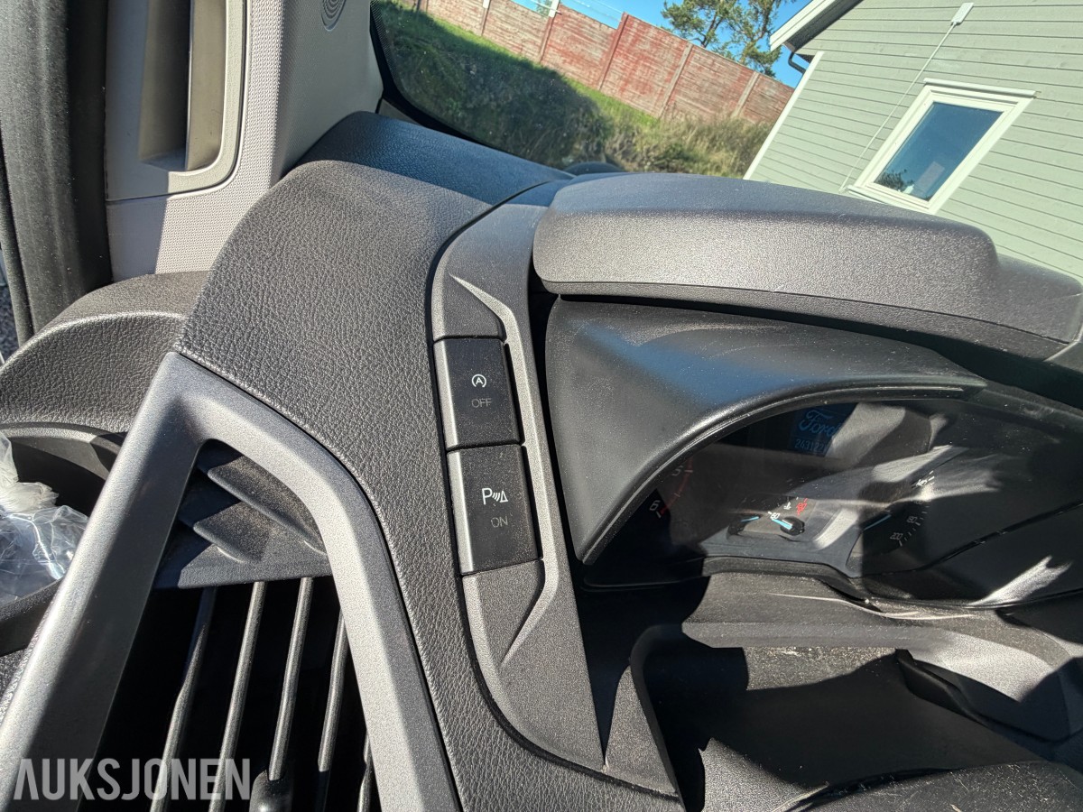 2015 Ford TRANSIT CUSTOM 2.2-125 D