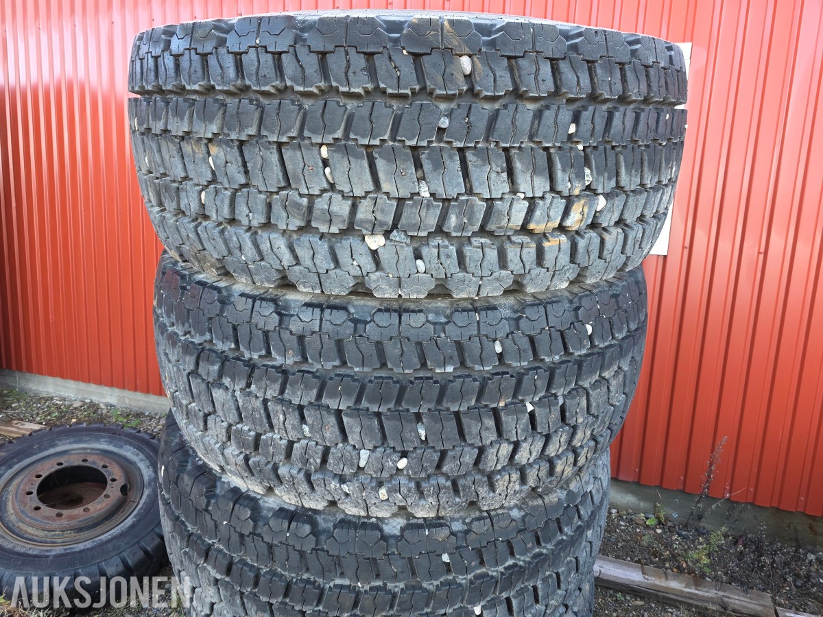 Brigdestone 23,5 R 25 hjullasterhjul 4 stk