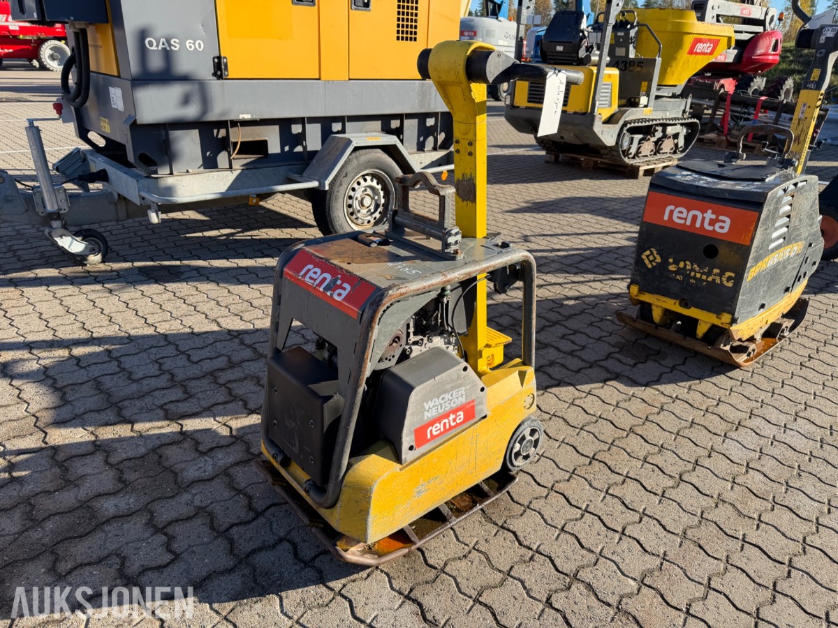 2016 Wacker Neuson DPU 3050He Vibroplate