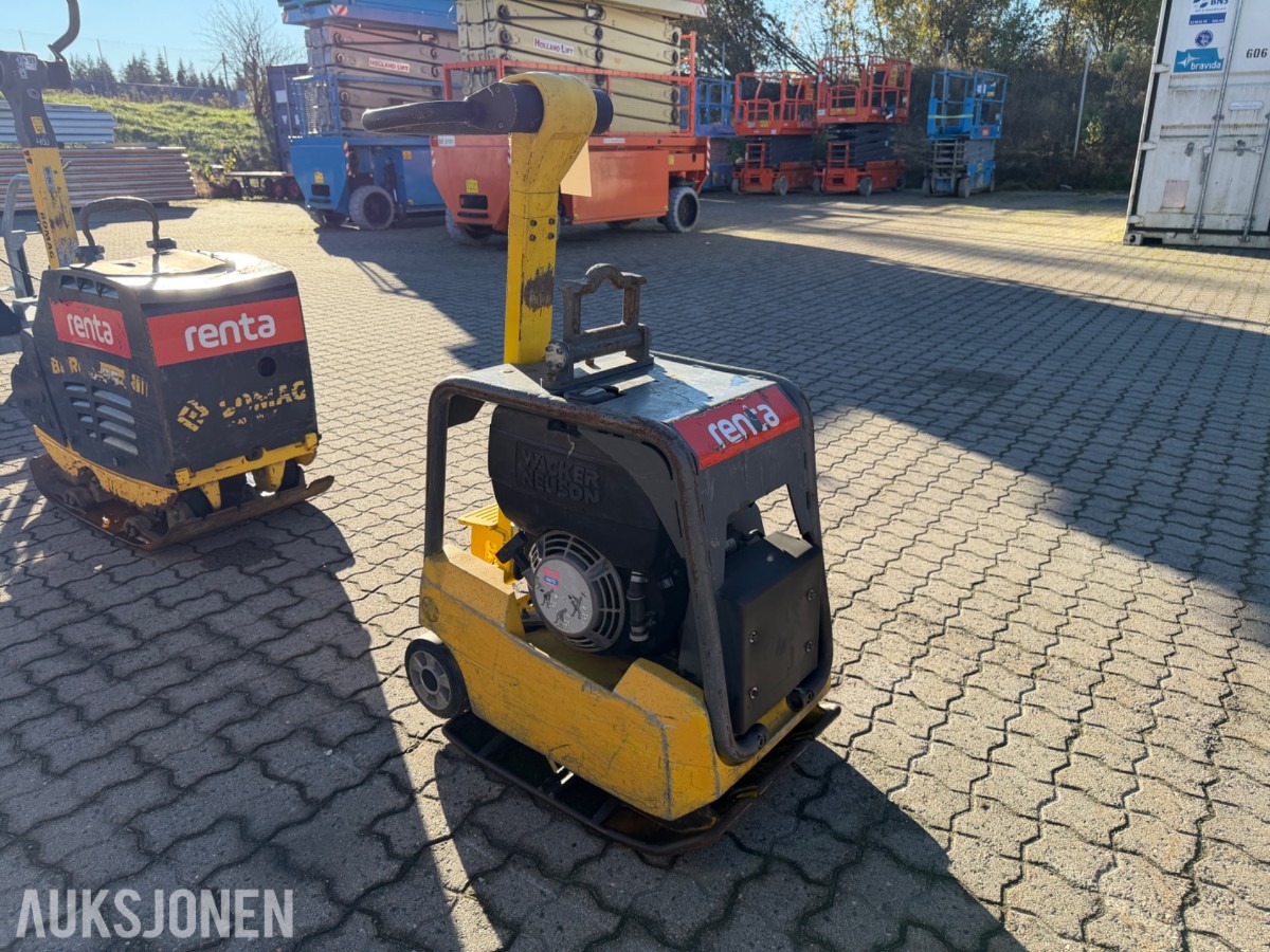 2016 Wacker Neuson DPU 3050He Vibroplate