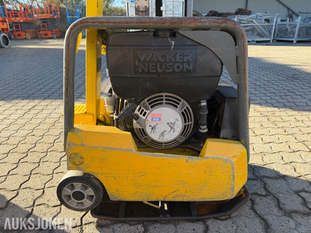 2016 Wacker Neuson DPU 3050He Vibroplate