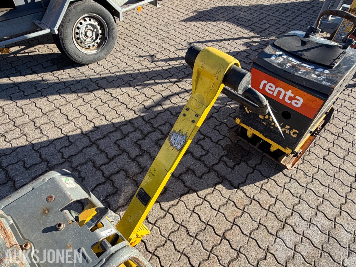 2016 Wacker Neuson DPU 3050He Vibroplate