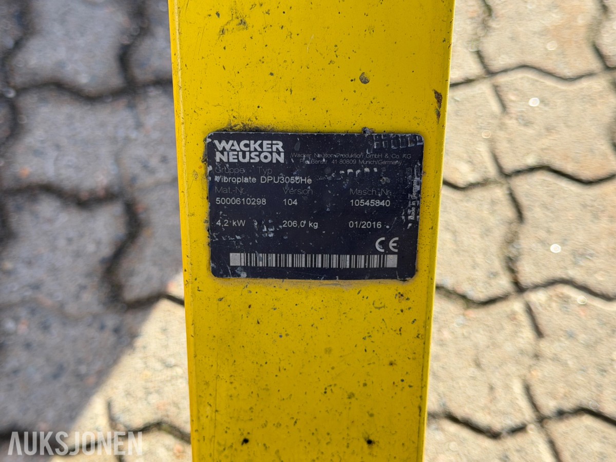 2016 Wacker Neuson DPU 3050He Vibroplate