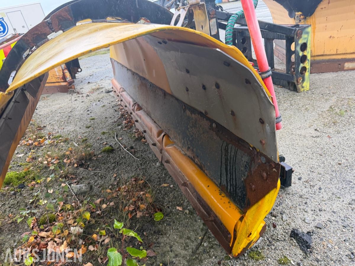 2015 Arctic Machine 3700 HPD snøplog