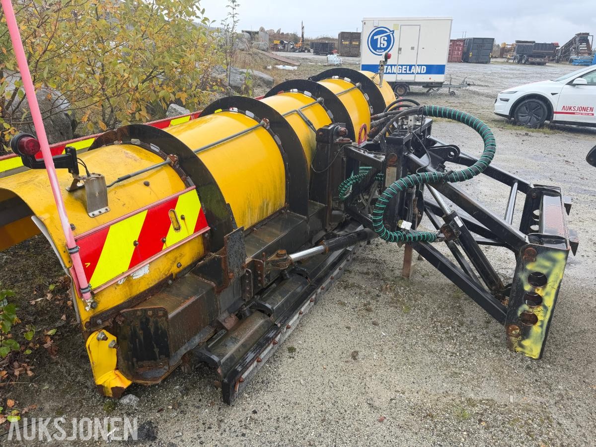 2015 Arctic Machine 3700 HPD snøplog