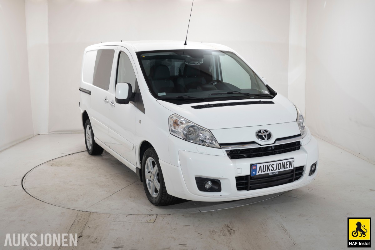 2015 Toyota PROACE 2.0 D-4D 128 HK HENGERFESTE VARMER SKYVEDØRER 