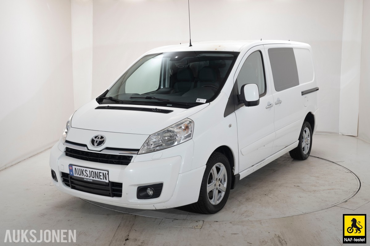 2015 Toyota PROACE 2.0 D-4D 128 HK HENGERFESTE VARMER SKYVEDØRER 