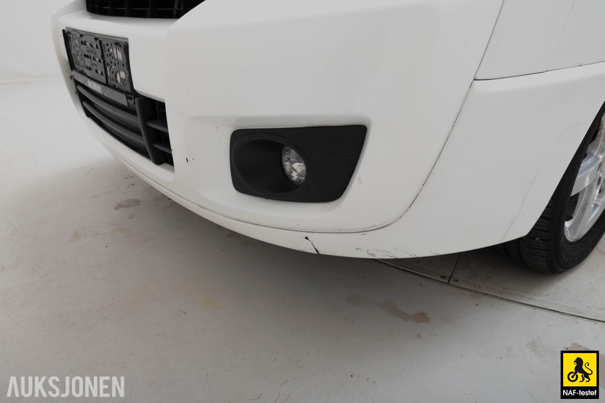 2015 Toyota PROACE 2.0 D-4D 128 HK HENGERFESTE VARMER SKYVEDØRER 