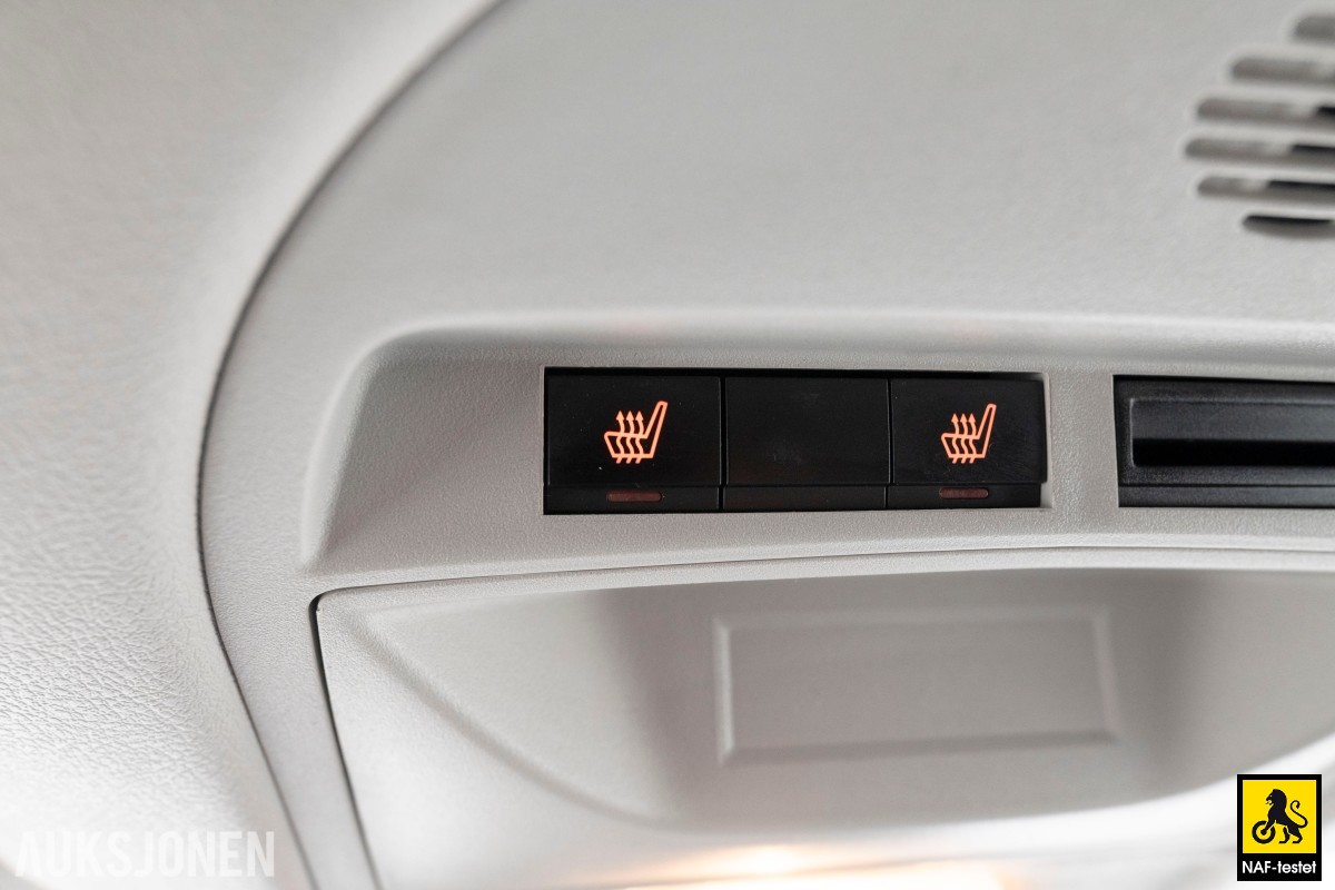2015 Toyota PROACE 2.0 D-4D 128 HK HENGERFESTE VARMER SKYVEDØRER 