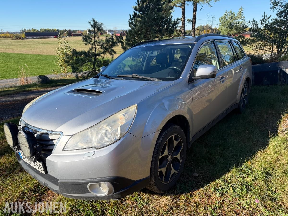 2012 Subaru Outback 2.0 150hk AWD rep objekt eu ok 10.2027