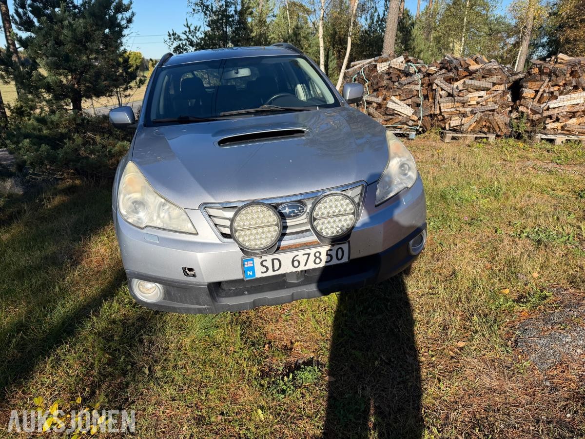 2012 Subaru Outback 2.0 150hk AWD rep objekt eu ok 10.2027
