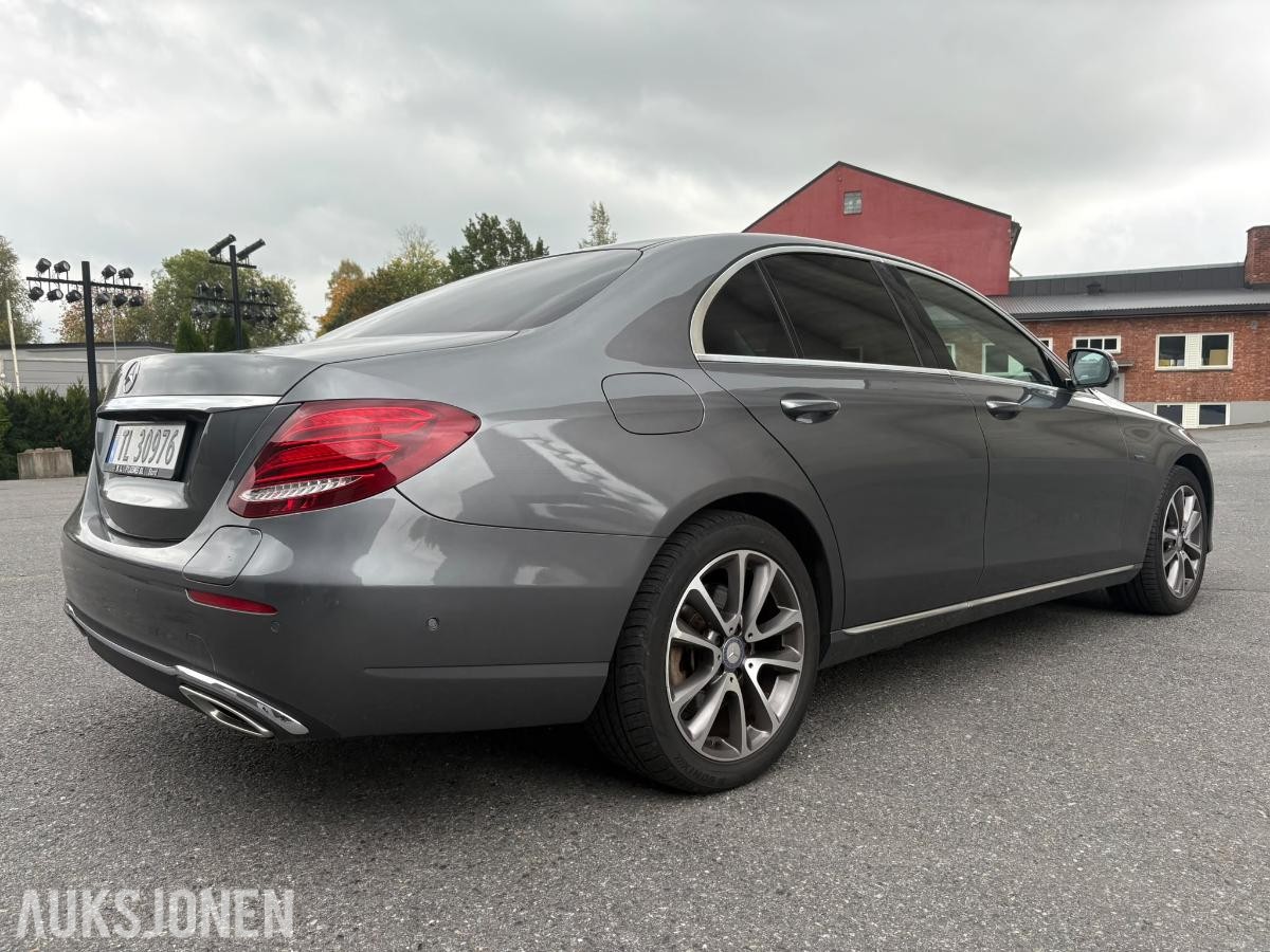 2017 Mercedes-Benz E 350E PHEV PANORAMA HEAD-UP 360-KAMERA HENGERFESTE
