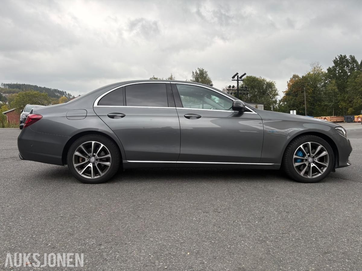 2017 Mercedes-Benz E 350E PHEV PANORAMA HEAD-UP 360-KAMERA HENGERFESTE