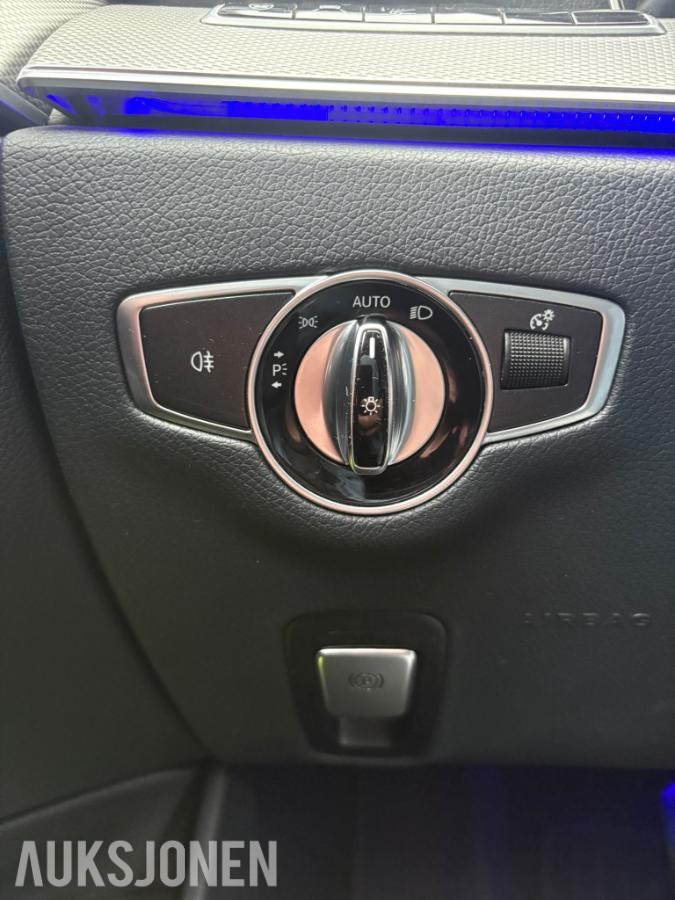 2017 Mercedes-Benz E 350E PHEV PANORAMA HEAD-UP 360-KAMERA HENGERFESTE