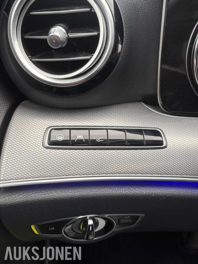 2017 Mercedes-Benz E 350E PHEV PANORAMA HEAD-UP 360-KAMERA HENGERFESTE