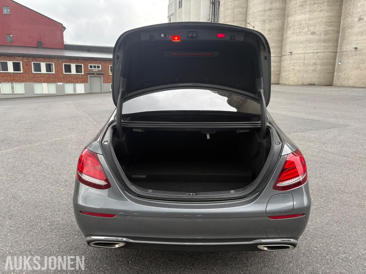 2017 Mercedes-Benz E 350E PHEV PANORAMA HEAD-UP 360-KAMERA HENGERFESTE