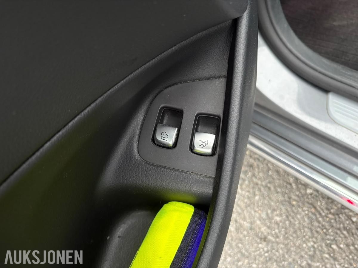 2017 Mercedes-Benz E 350E PHEV PANORAMA HEAD-UP 360-KAMERA HENGERFESTE
