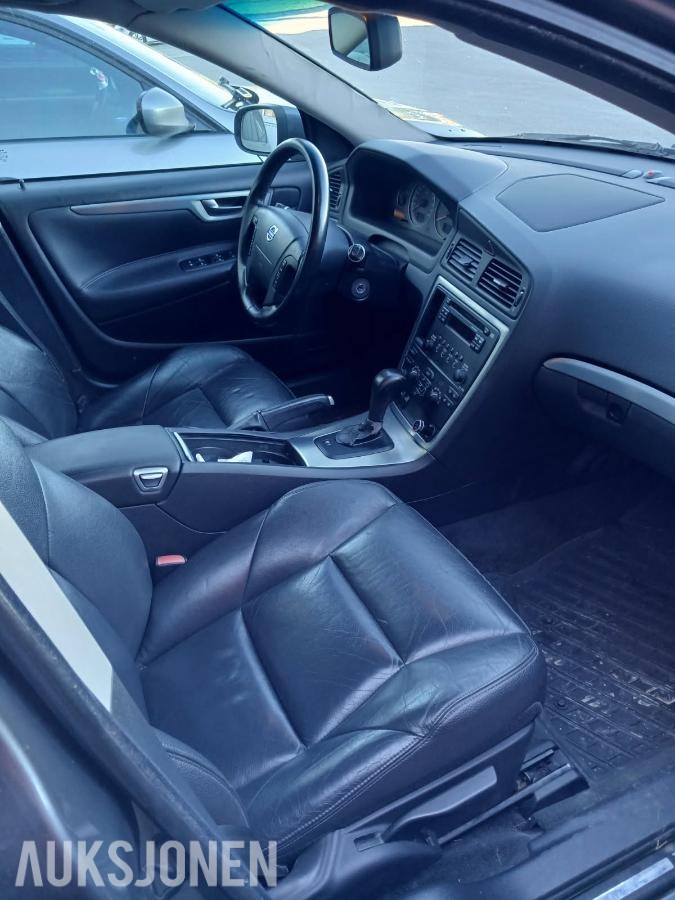 2007 Volvo V70 2.4 163hk rep objekt automat hengerfeste skinn