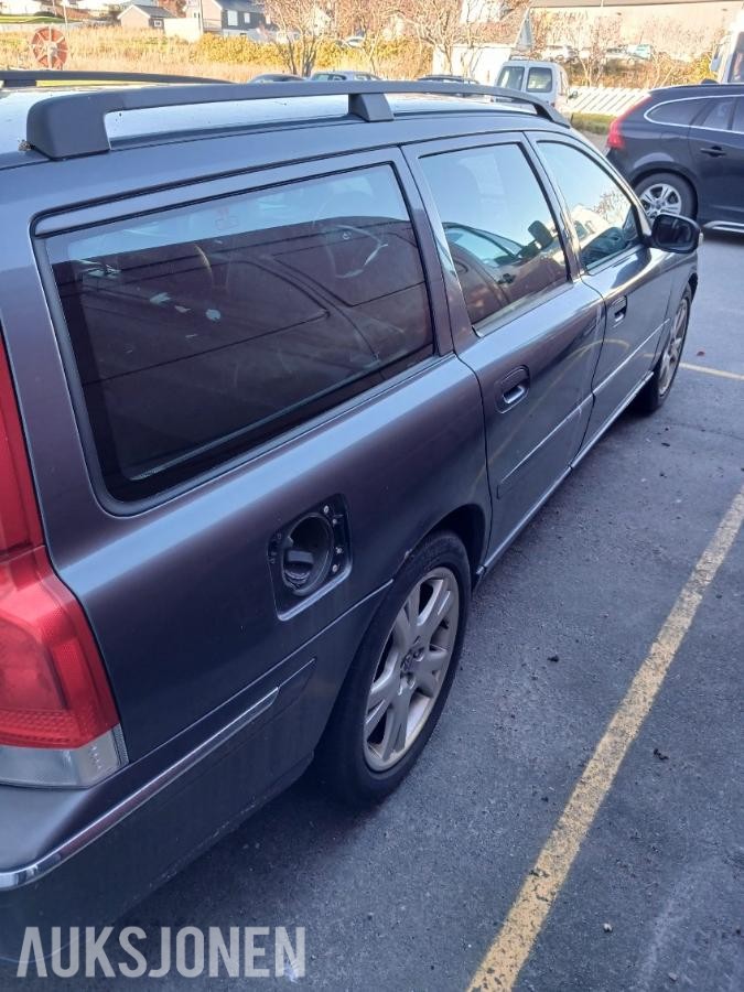 2007 Volvo V70 2.4 163hk rep objekt automat hengerfeste skinn