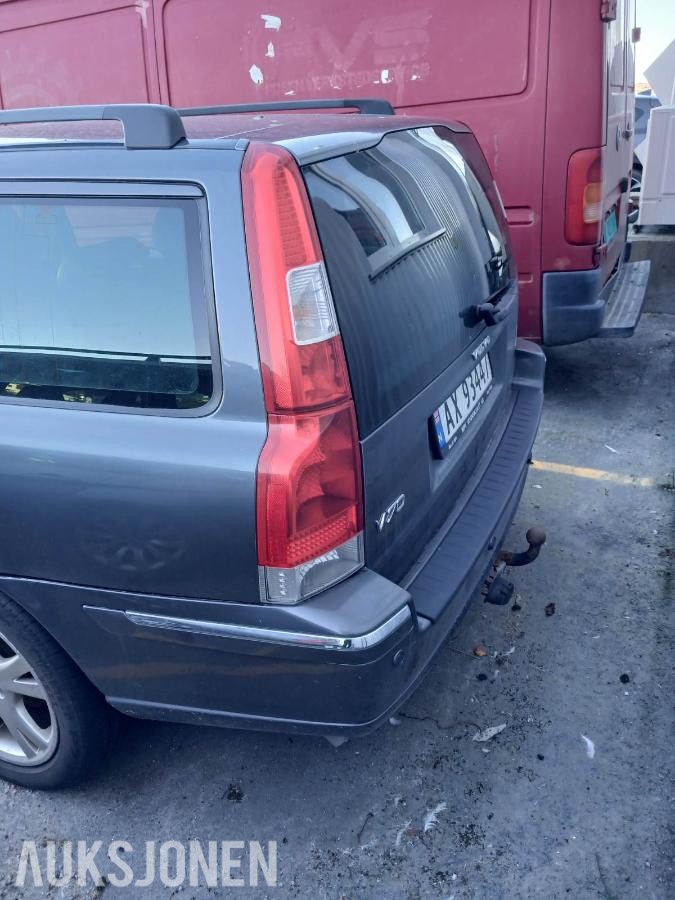 2007 Volvo V70 2.4 163hk rep objekt automat hengerfeste skinn