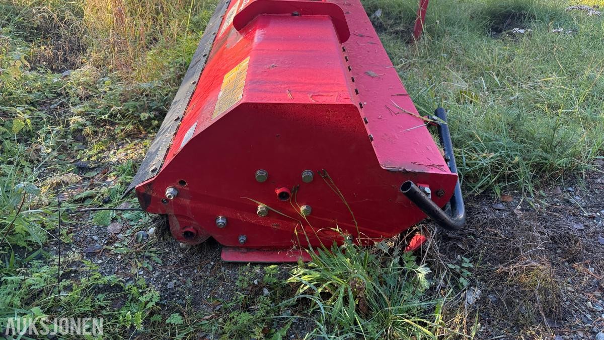 2019 AGF220 beitepusser/kantklipper