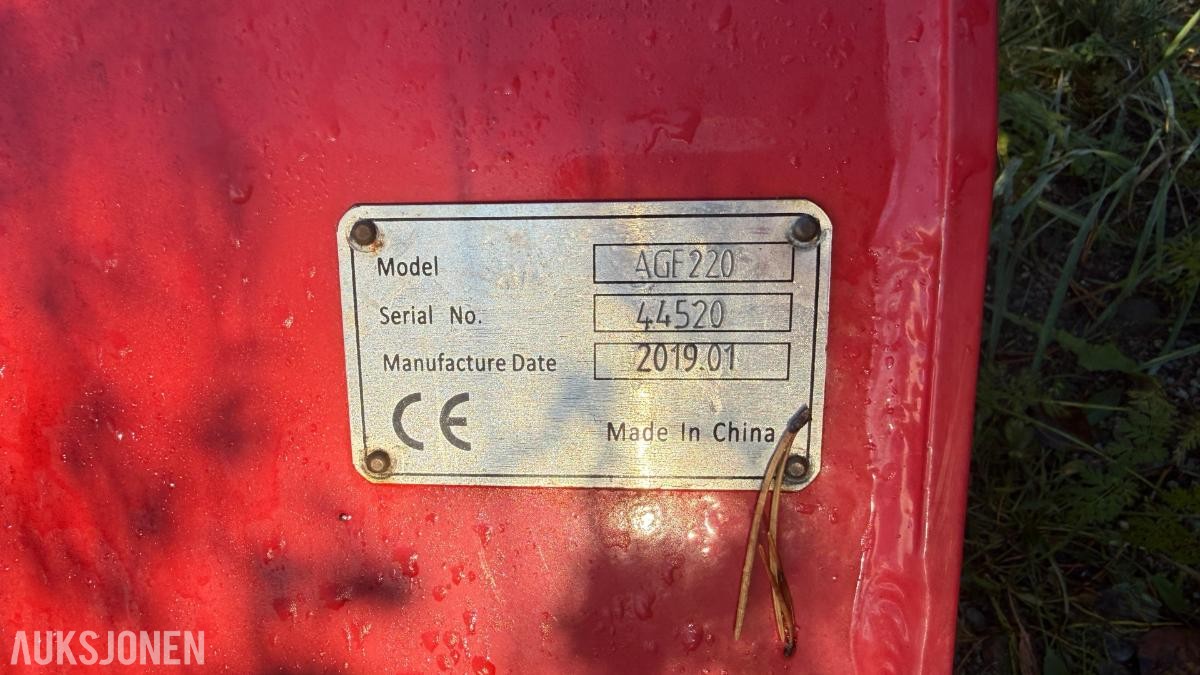 2019 AGF220 beitepusser/kantklipper