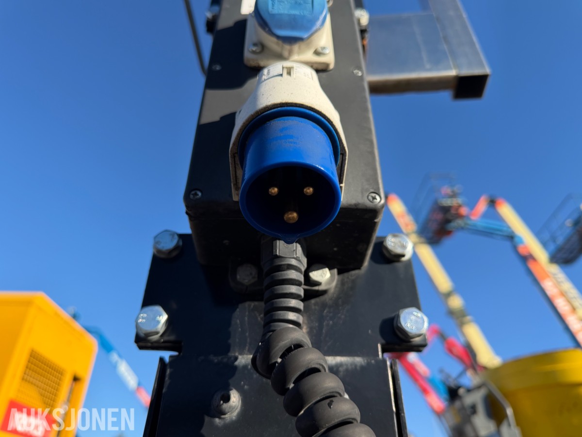 2015 LED SKY 7 Lysmast - 7 Meter 