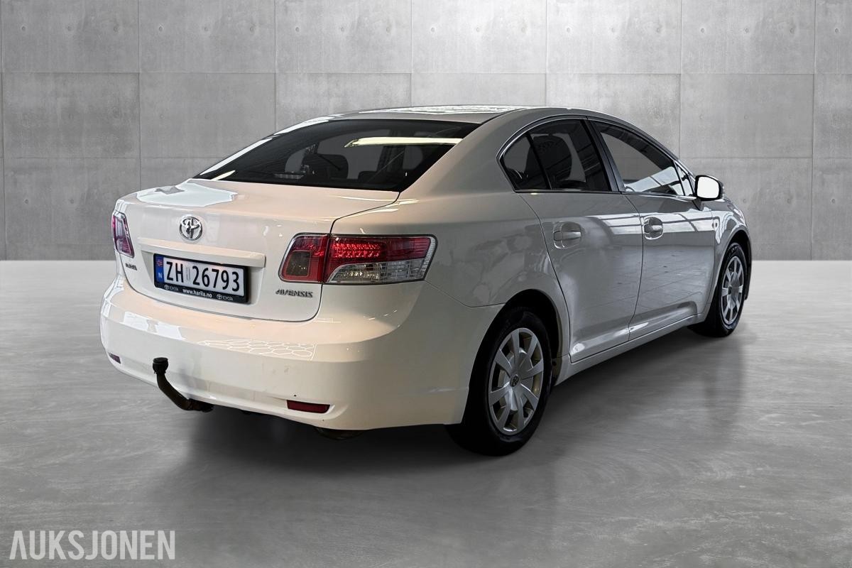 2009 Toyota Avensis 1.6 131 HK HENGERFESTE KLIMA SOMMER & VINTER