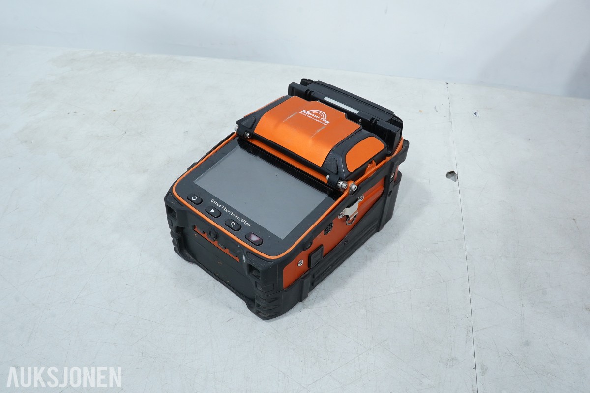 2021 Signal Fire AI-9 - Optisk fiberskjøtemaskin