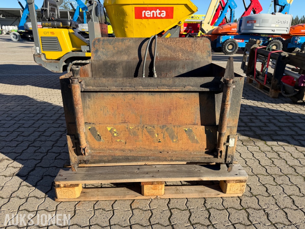 2002 Norico Asfaltutlegger/skuffe 1,6 t