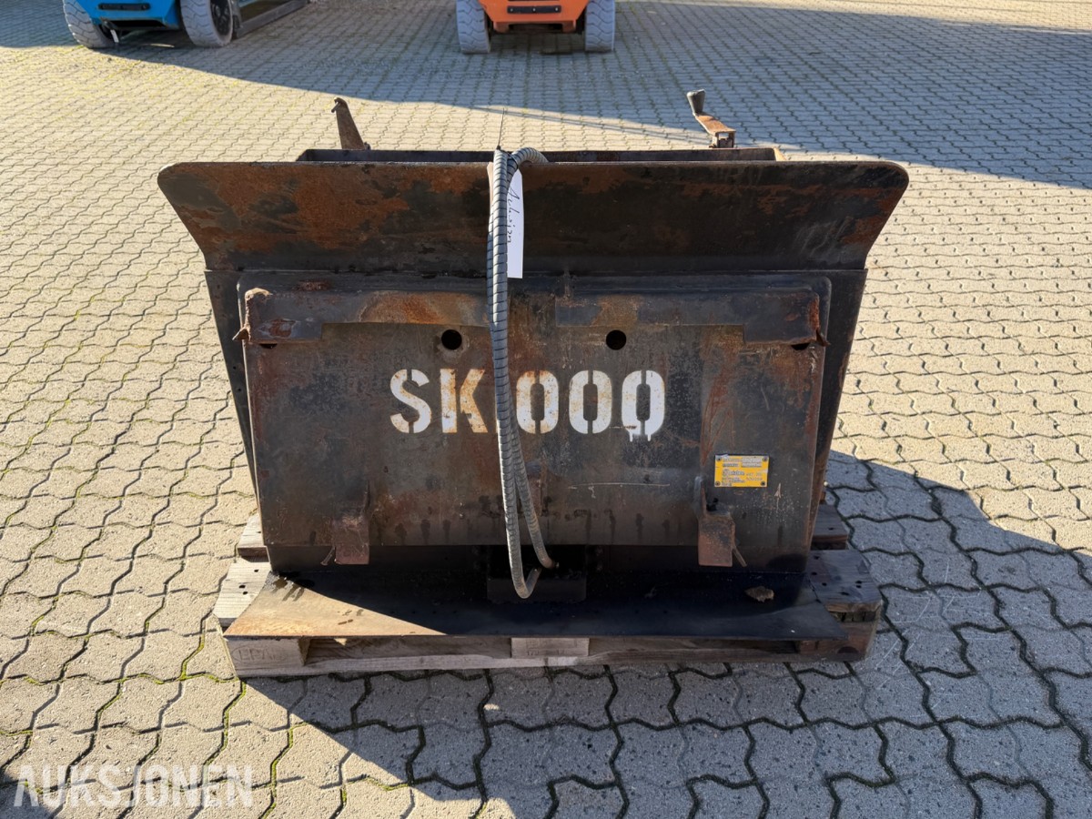 2002 Norico Asfaltutlegger/skuffe 1,6 t