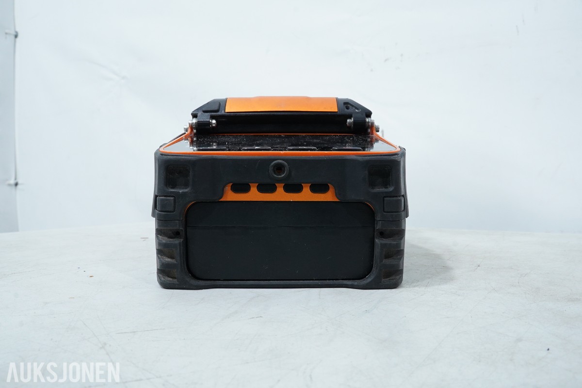 2019 Signal Fire AI-9 fiberskjøtemaskin med Sumitomo fiberkutter og verktøy