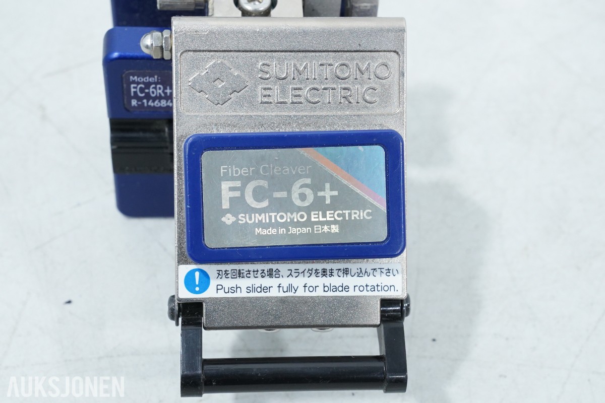 2019 Signal Fire AI-9 fiberskjøtemaskin med Sumitomo fiberkutter og verktøy