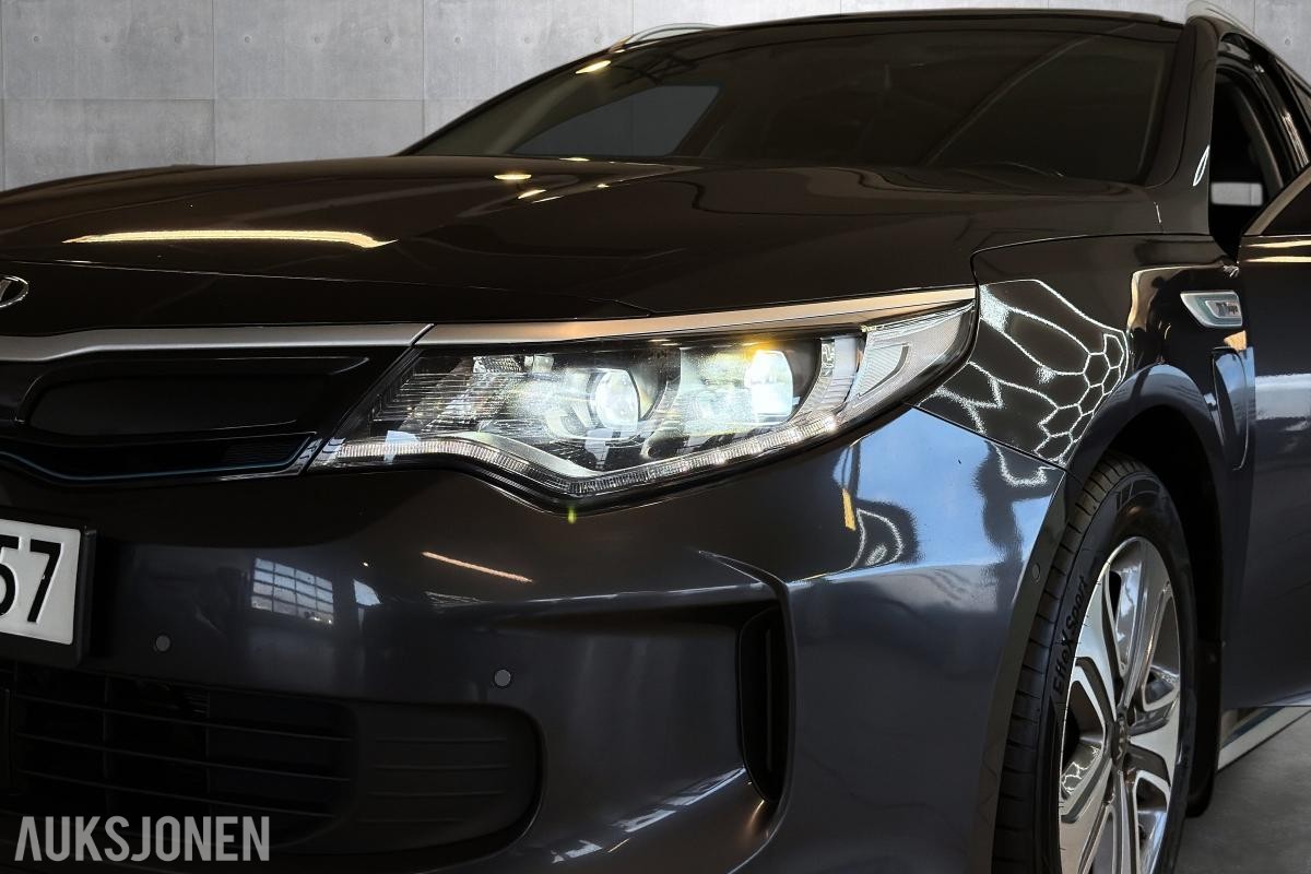 KIA OPTIMA PHEV 205 HK AUT HENGERFESTE PANO SKINN KAMERA PANO