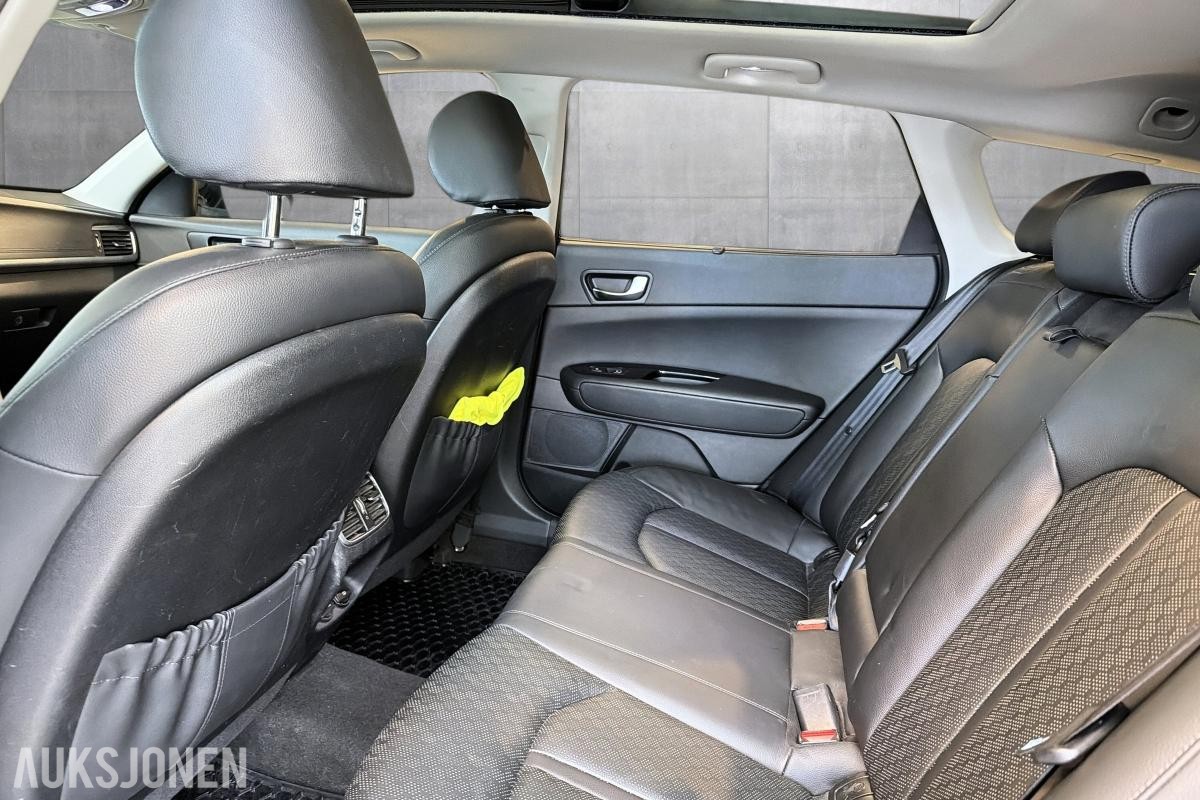 KIA OPTIMA PHEV 205 HK AUT HENGERFESTE PANO SKINN KAMERA PANO