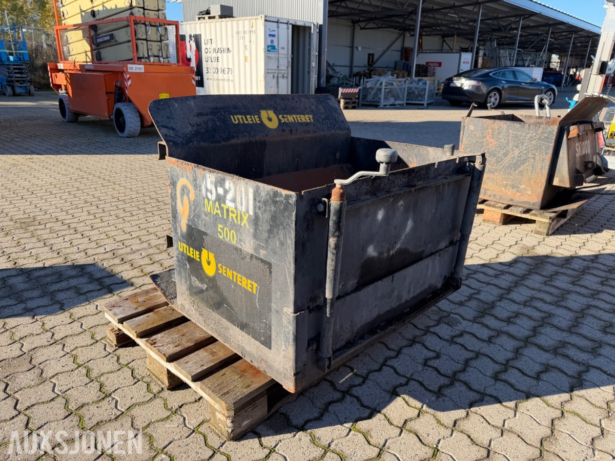 2013 Matrix 500 Asfaltutlegger/skuffe 1,6 t