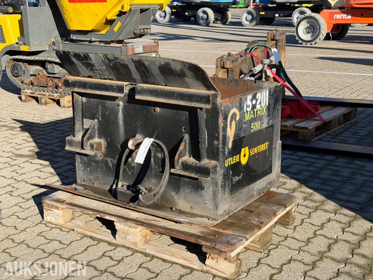 2013 Matrix 500 Asfaltutlegger/skuffe 1,6 t