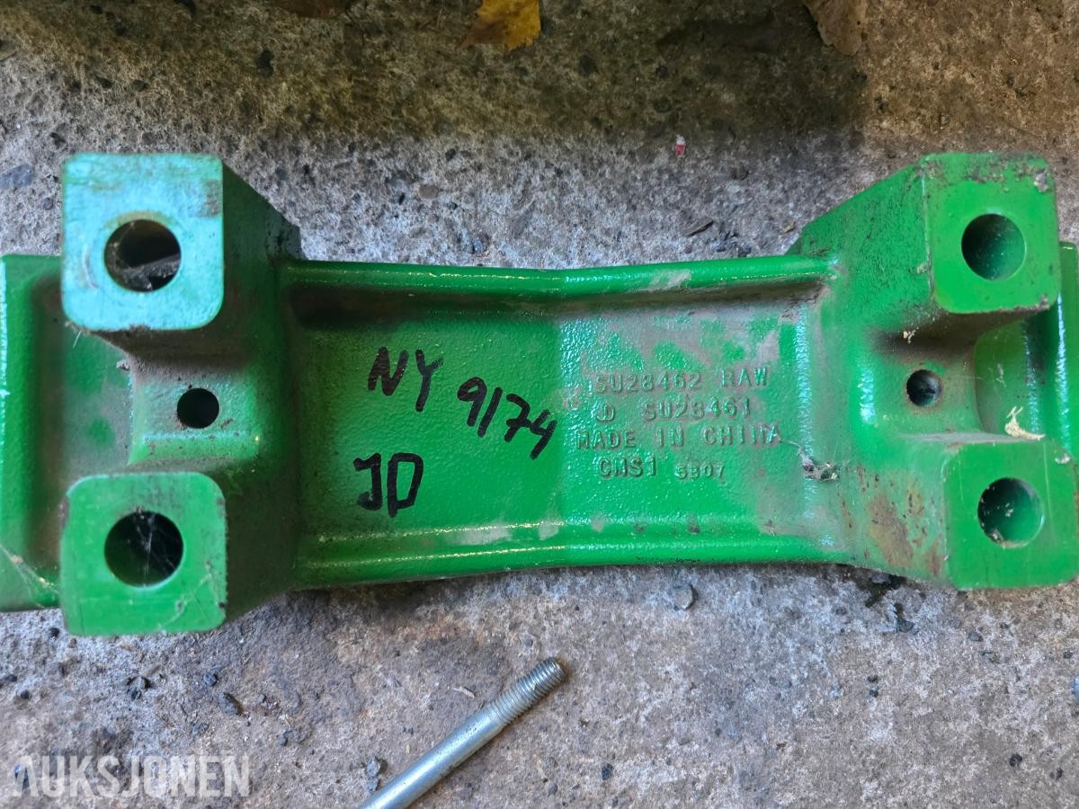 John Deere baselodd, 5 kg, fra 5085M