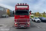 Scania R 480 skapbil med bakløfter, Opticruise, ryggekamera og hengerfeste