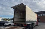 Scania R 480 skapbil med bakløfter, Opticruise, ryggekamera og hengerfeste