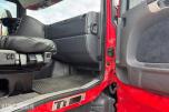 Scania R 480 skapbil med bakløfter, Opticruise, ryggekamera og hengerfeste