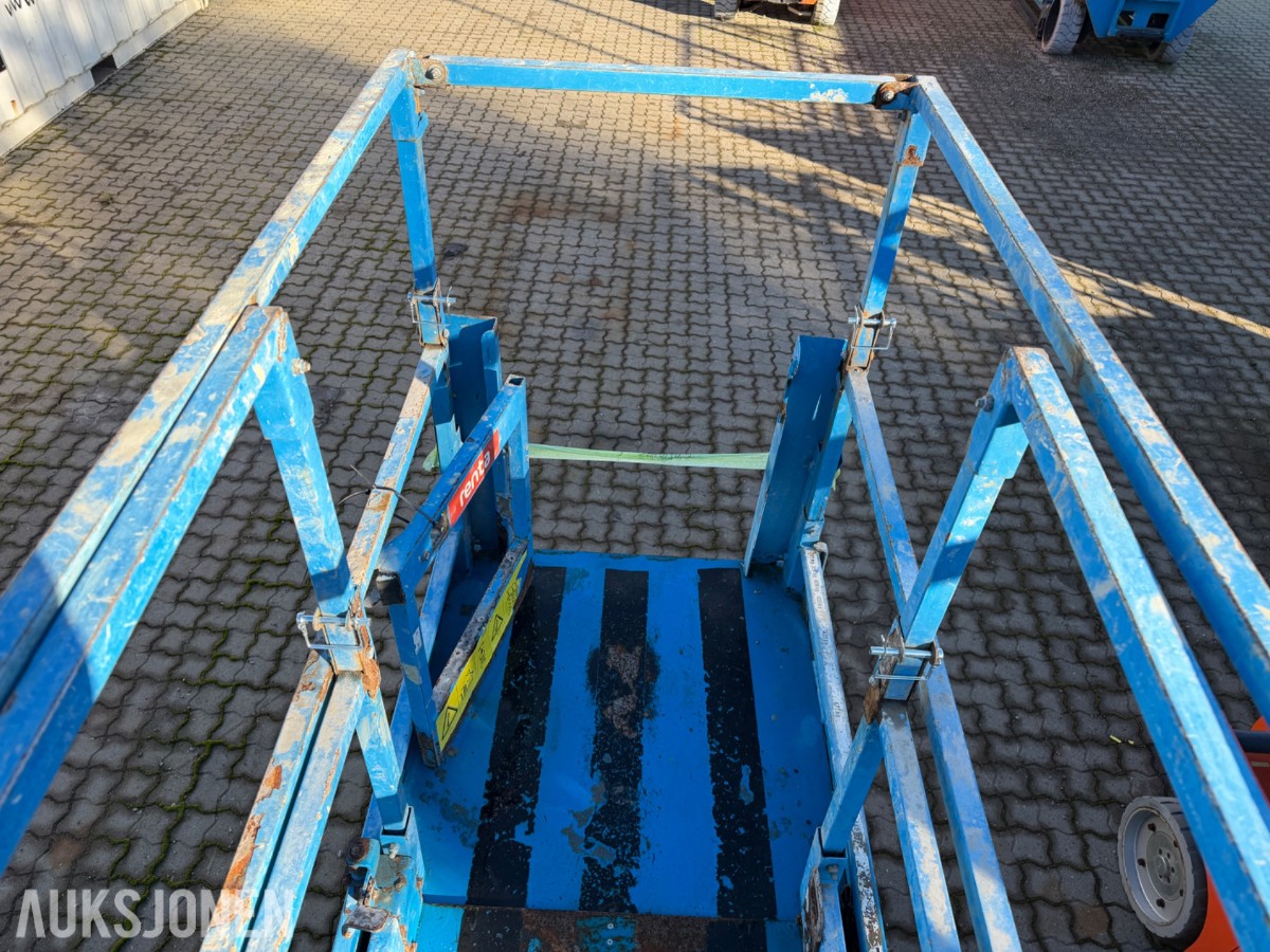 2010 Genie GS2632 Sakselift / 497 Timer
