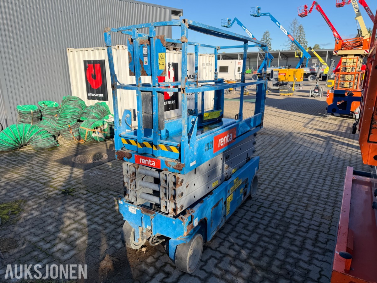 2010 Genie GS2632 Sakselift / 497 Timer