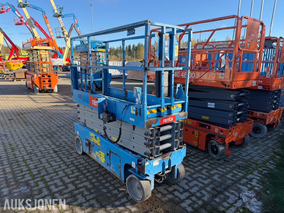 2010 Genie GS2632 Sakselift / 497 Timer